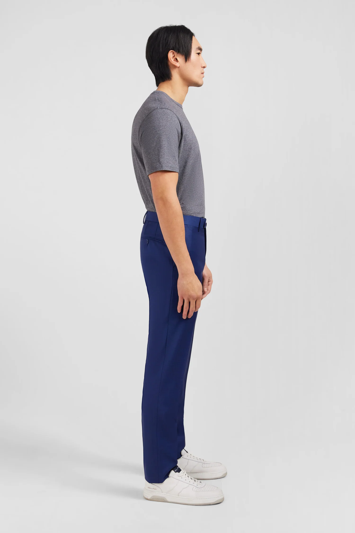 Pantalon slim bleu en laine à plis cassés - Image 5