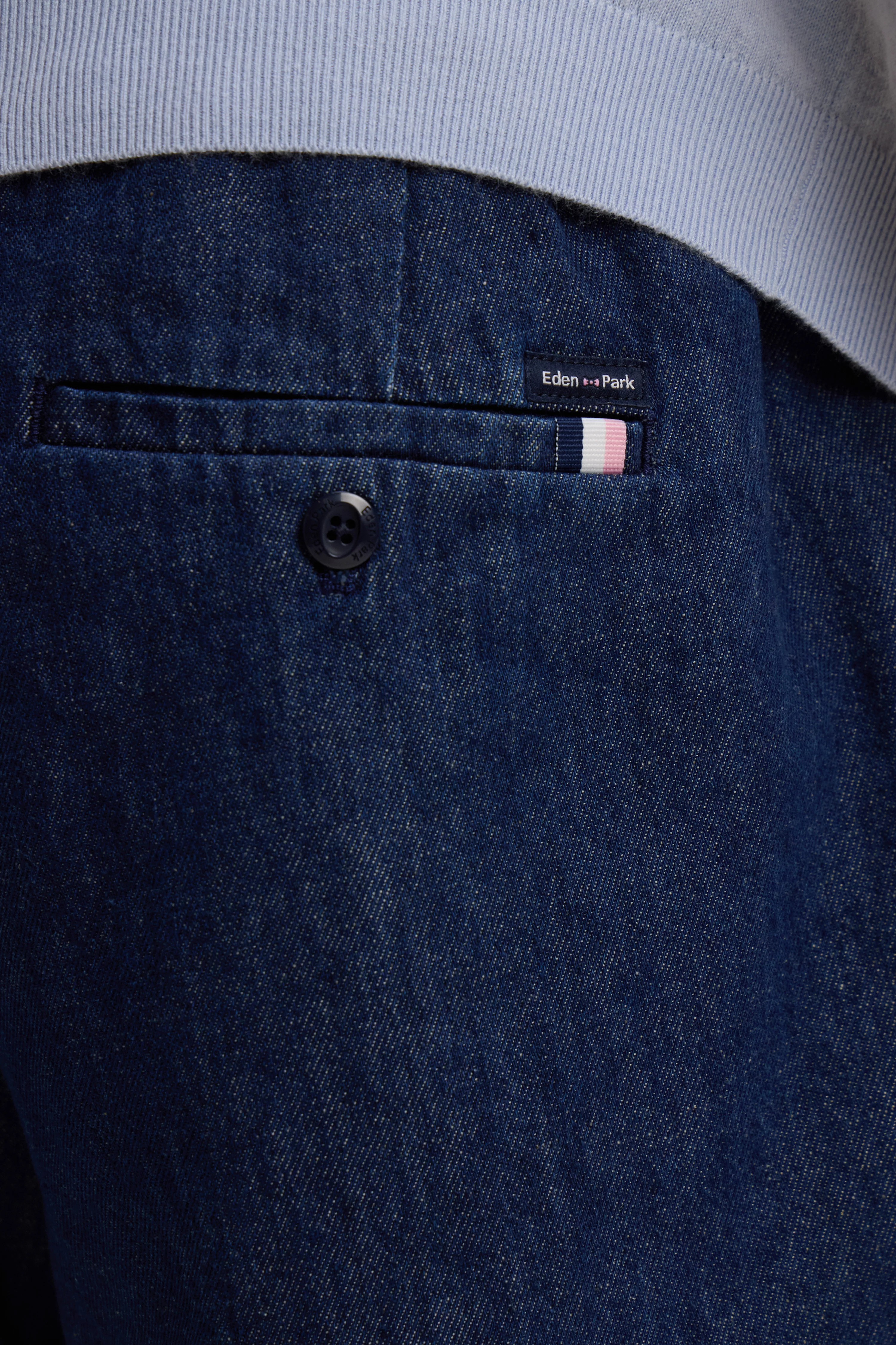 Bermuda à taille élastiquée en chambray marine - Image 4