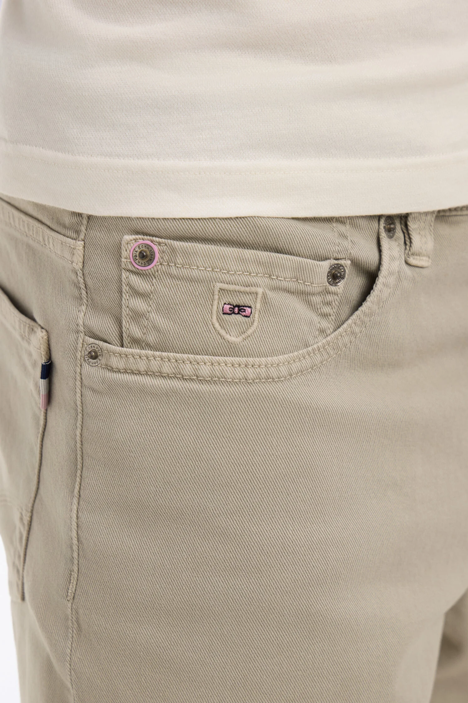 Bermuda en denim stretch kaki - Image 4