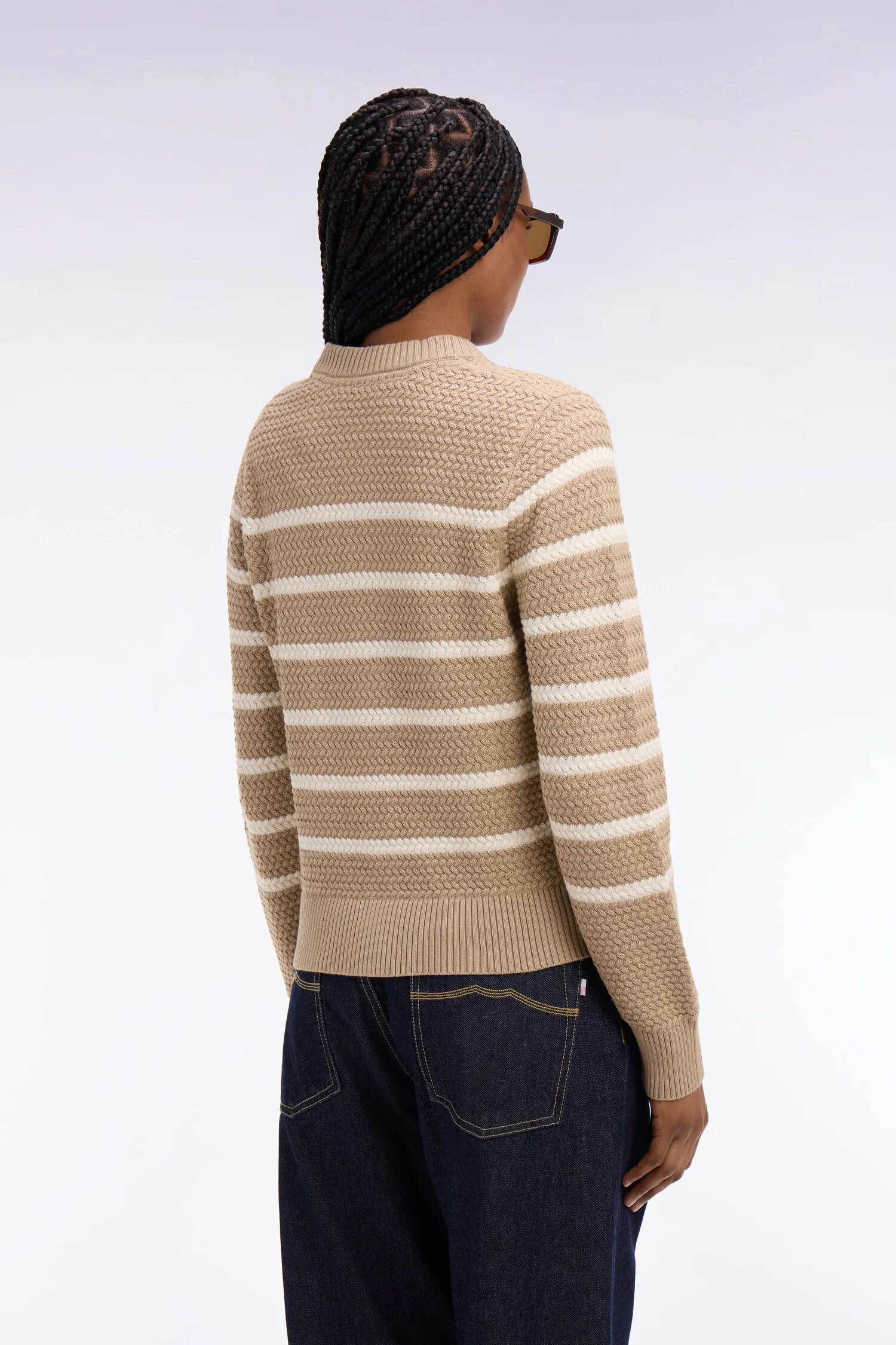 Cardigan marinière en maille tressée beige - Image 5