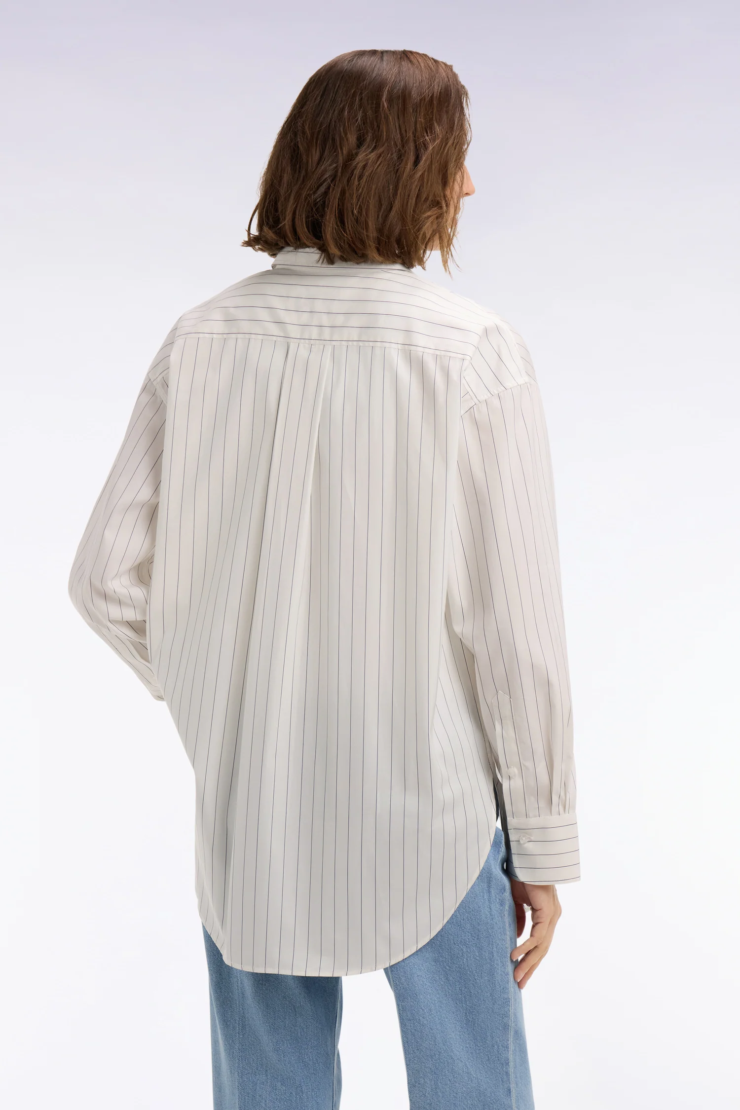 Chemise à fines rayures en popeline de coton blanche coupe oversized - Image 5