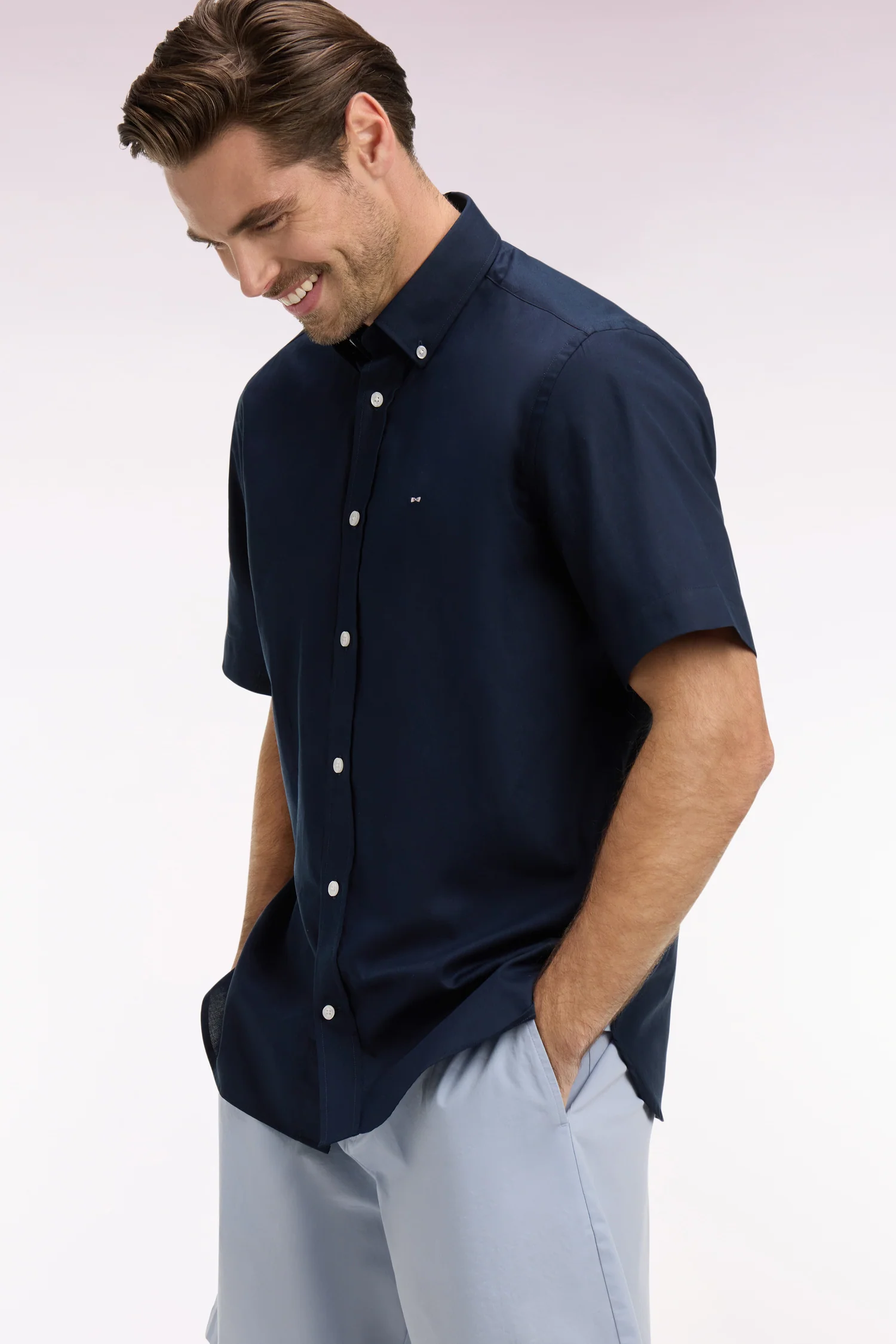 Chemise Ă manches courtes en coton marine broderie dos - Image 3
