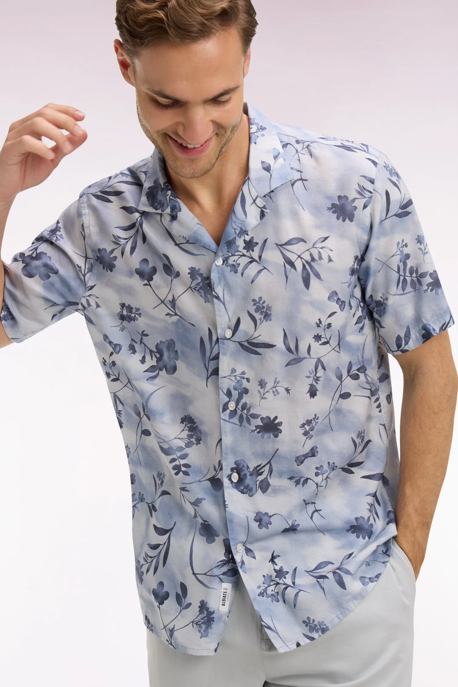 Chemise à manches courtes en lyocell et coton imprimé floral ciel