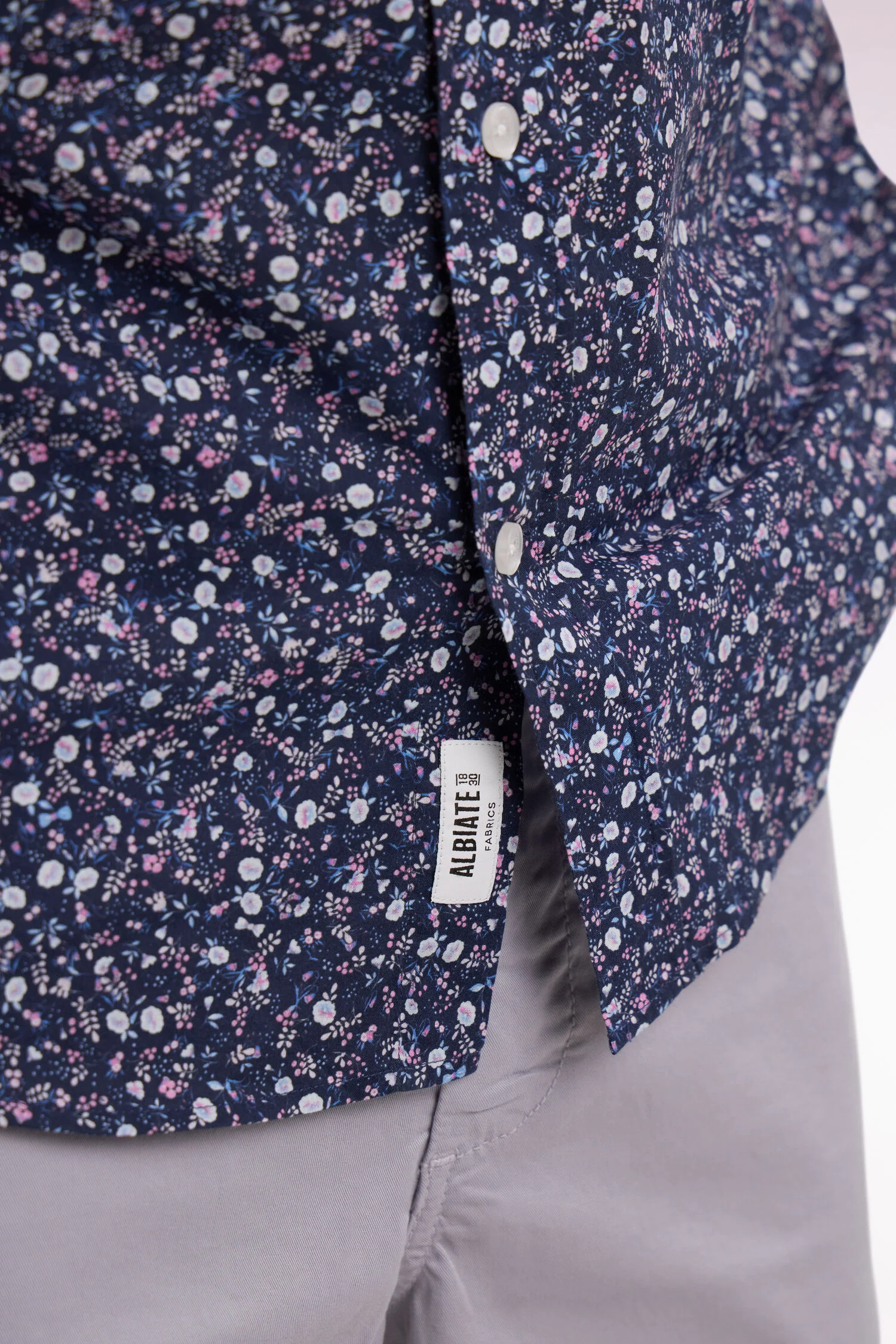 Chemise à manches courtes en popeline de coton à imprimé floral marine - Image 6