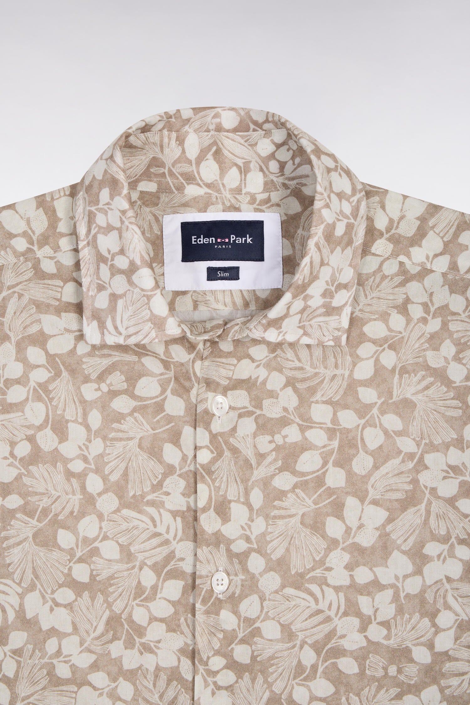 Chemise en popeline de coton beige à micromotifs végétal coupe slim - Image 6