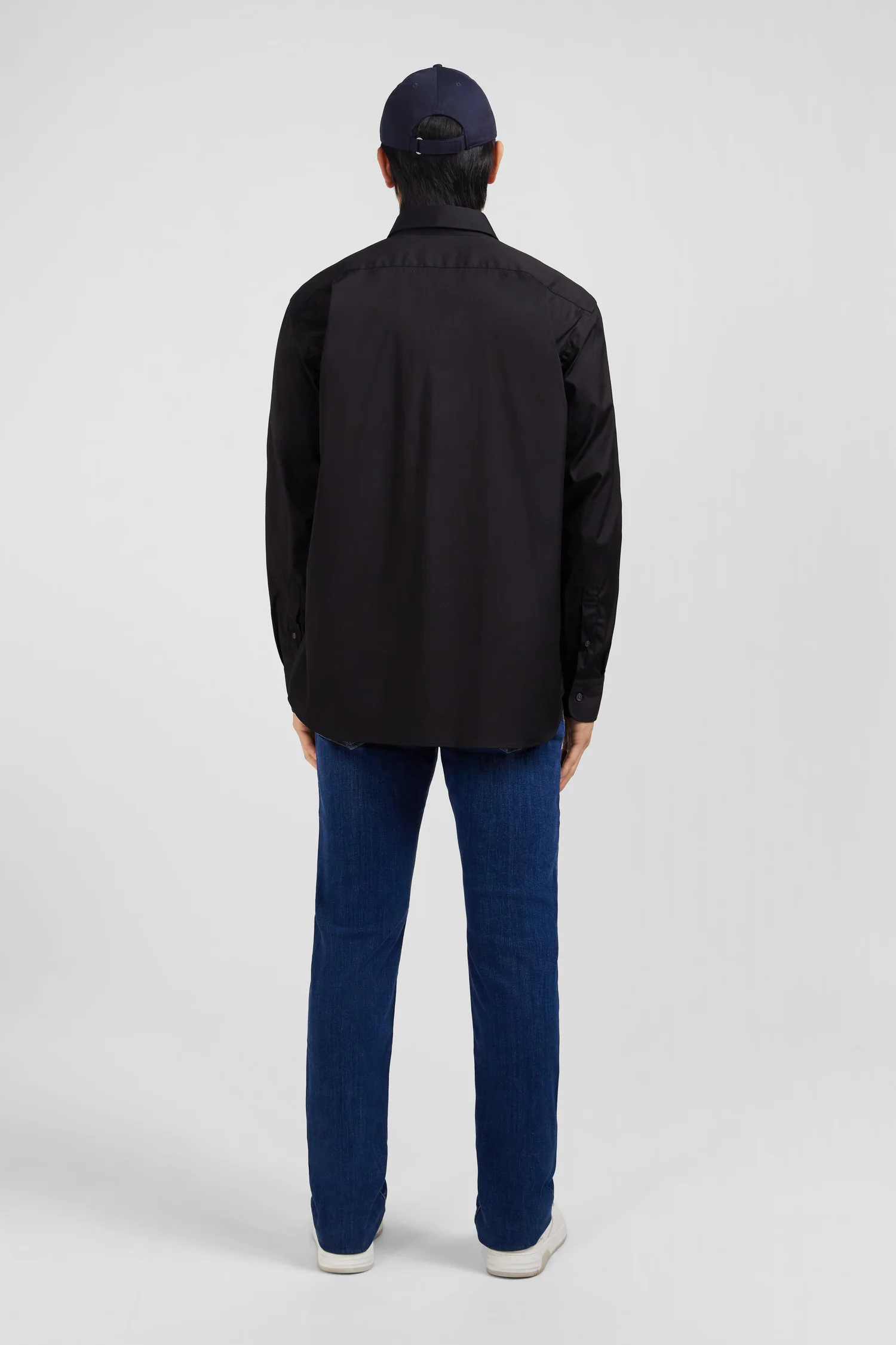 Chemise noire regular en popeline stretch - Image 6