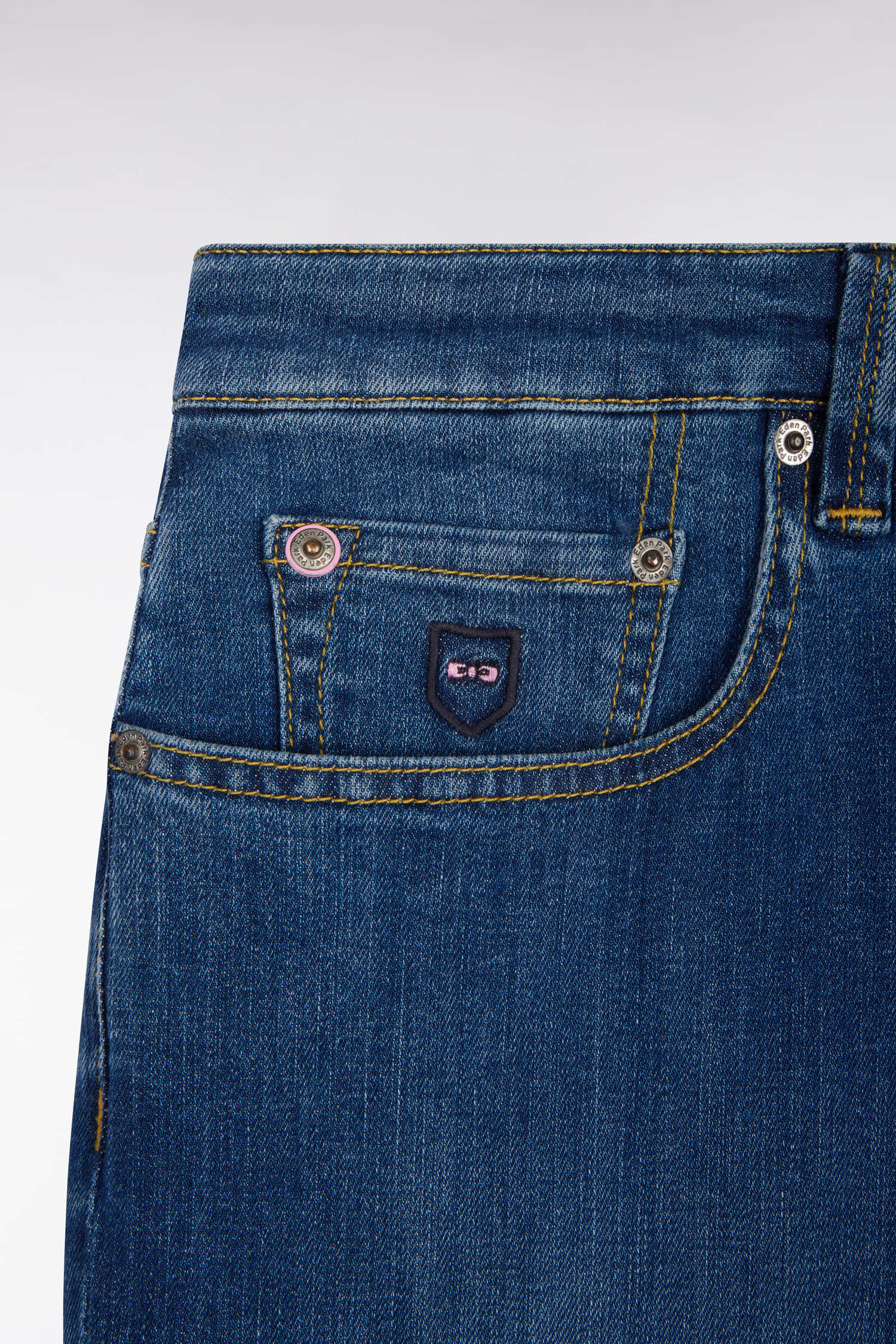 Jean bleu en coton stretch - Image 6