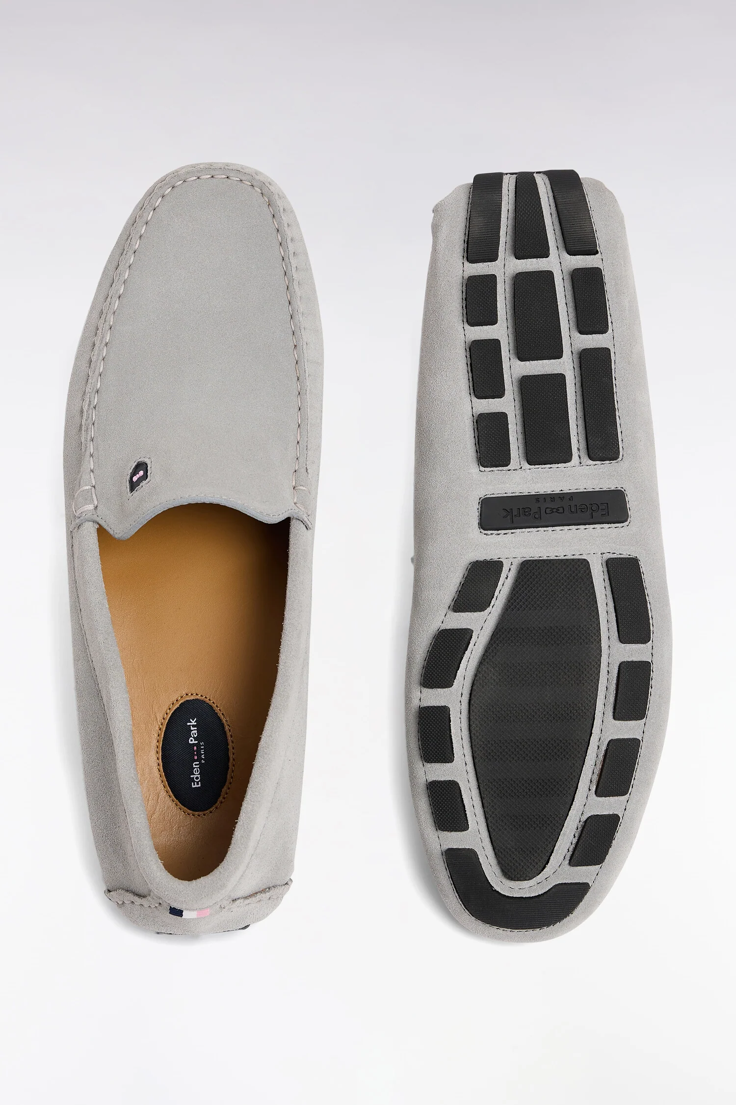 Mocassins en cuir suédé gris clair - Image 2