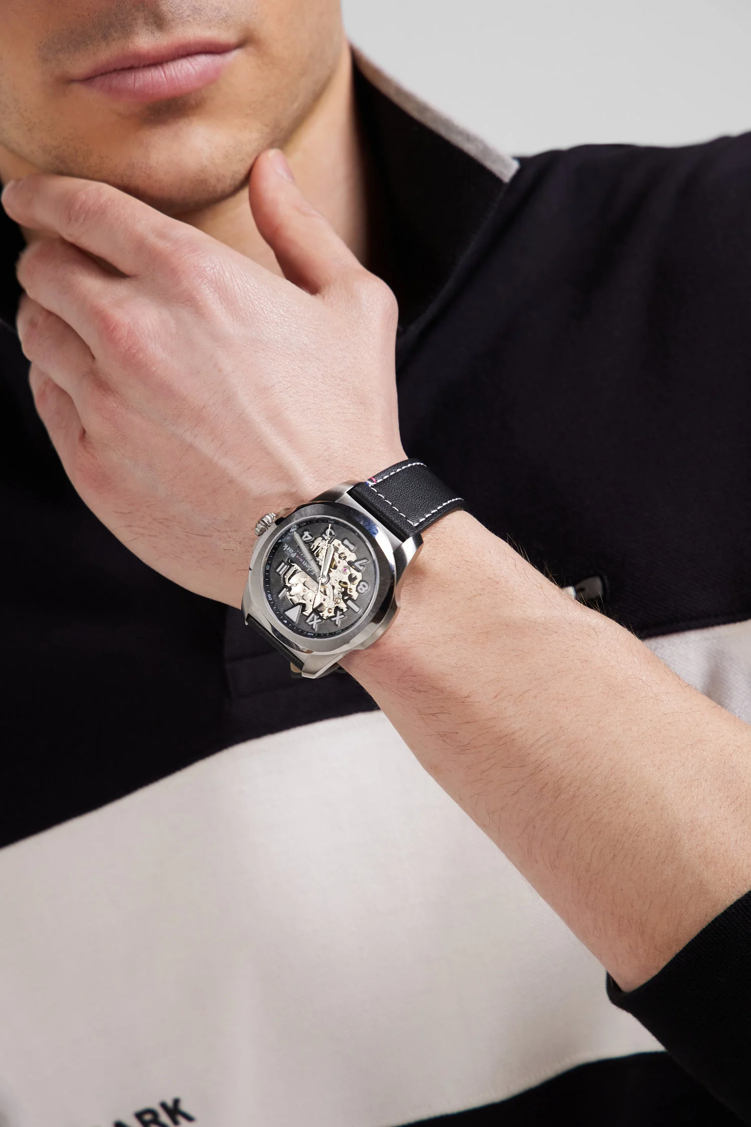 Montre automatique skeleton en cuir noir - Image 2