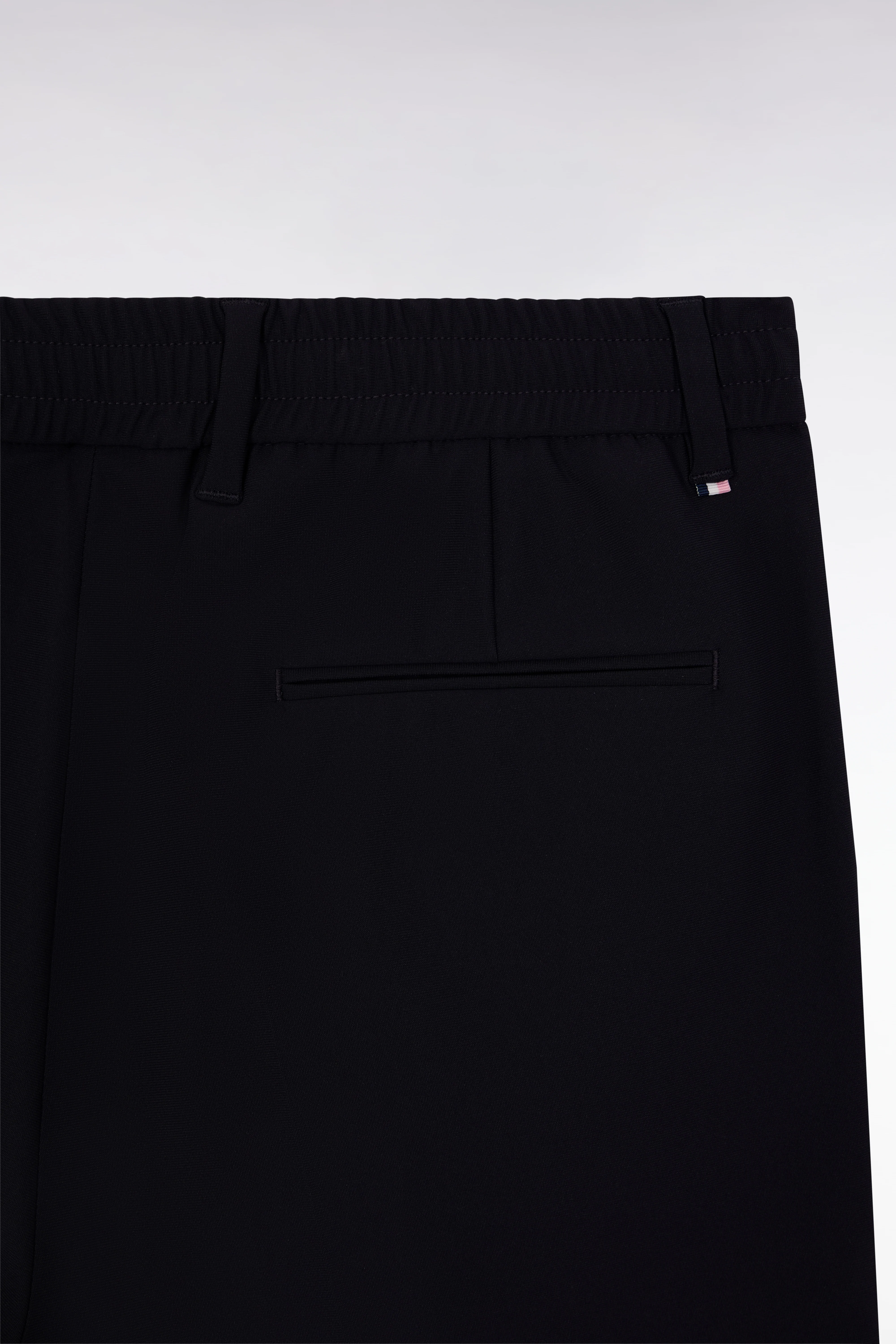Pantalon taille élastiquée en tissu technique marine coupe Modern - Image 2