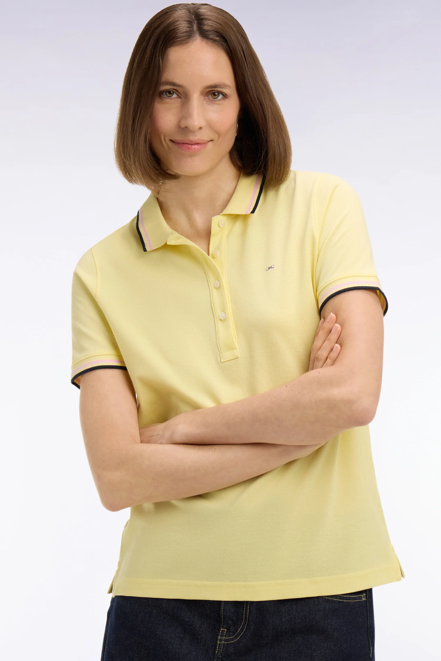 Polo Ă manches courtes en coton jaune clair coupe regular