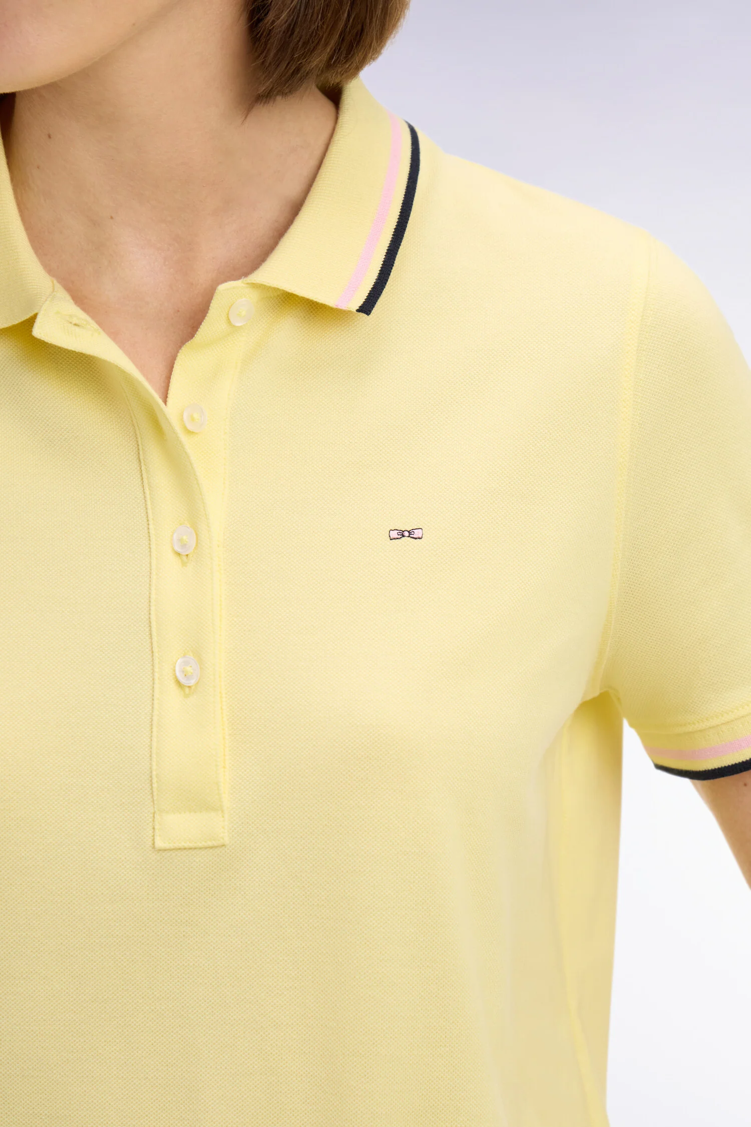 Polo Ă manches courtes en coton jaune clair coupe regular - Image 4