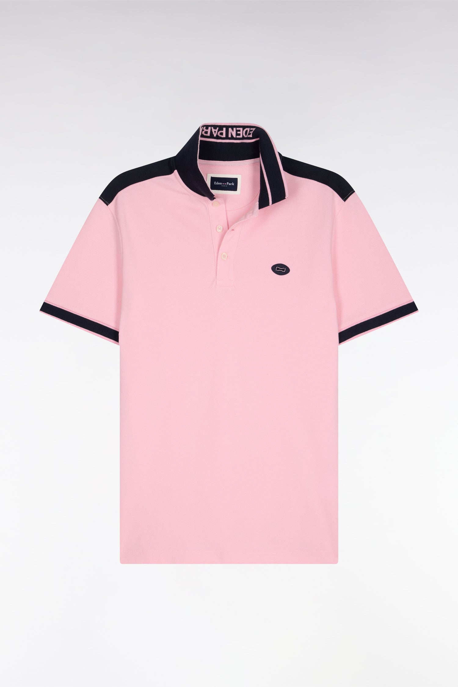 Polo à manches courtes en piqué coton rose à découpes marine - Image 2
