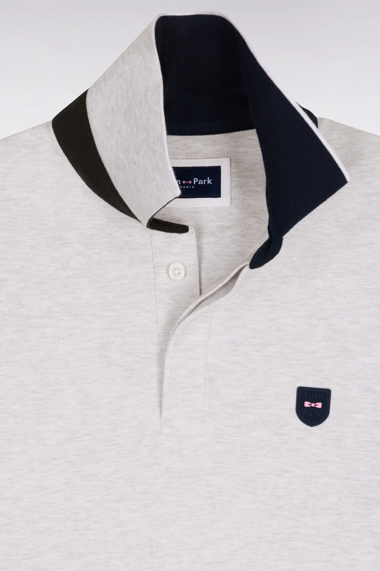 Polo manches courtes en coton gris clair et découpes marine coupe slim - Image 6