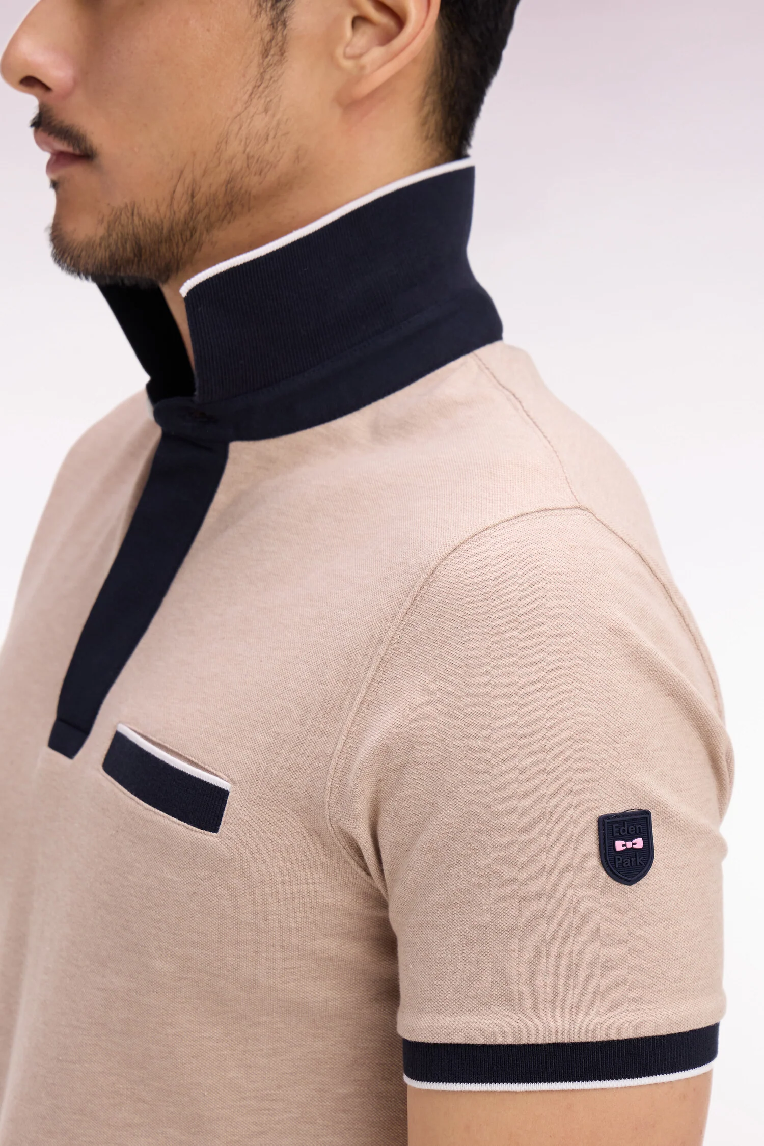 Polo manches courtes en piqué coton stretch beige coupe slim - Image 4