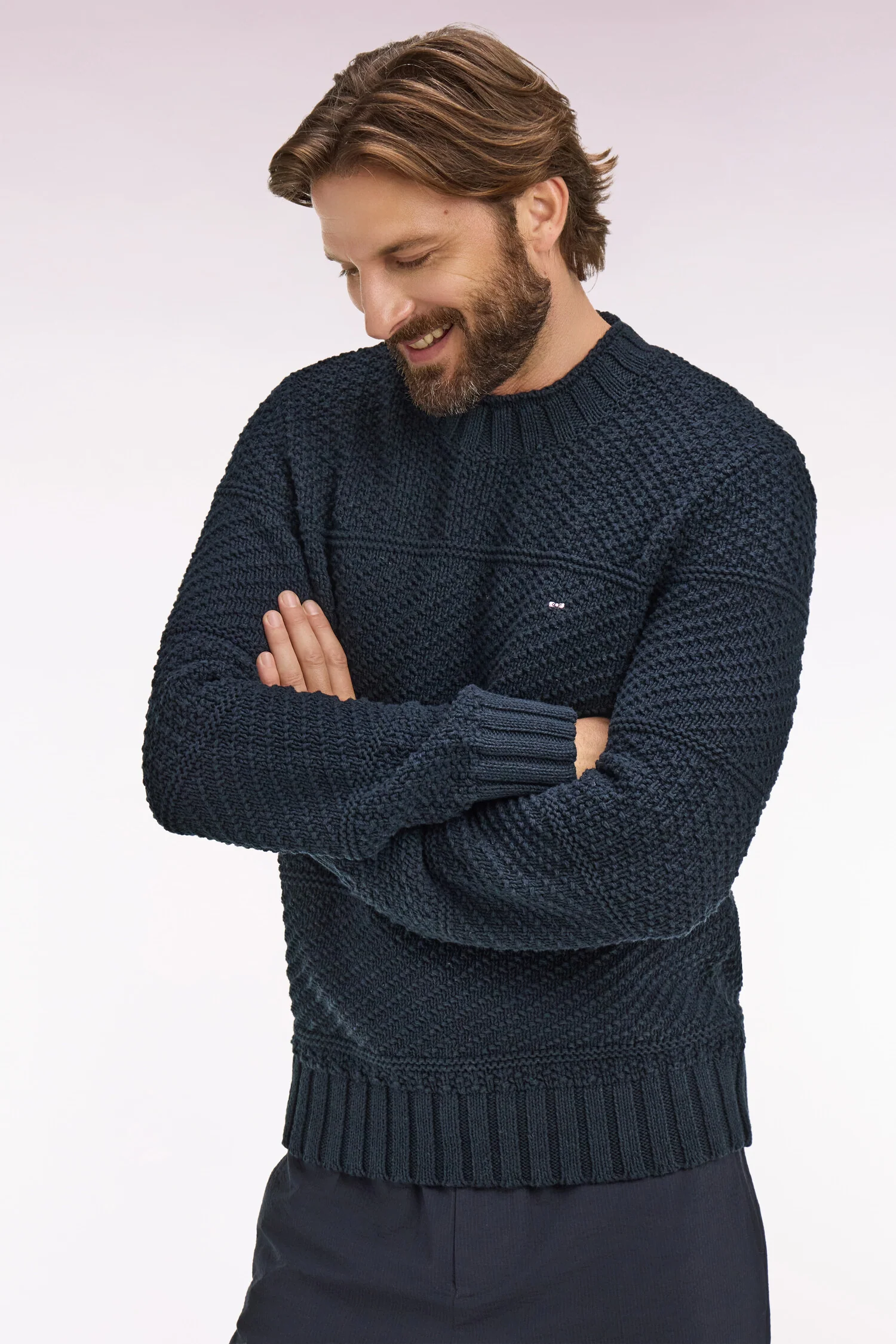Pull col montant en lin et coton marine