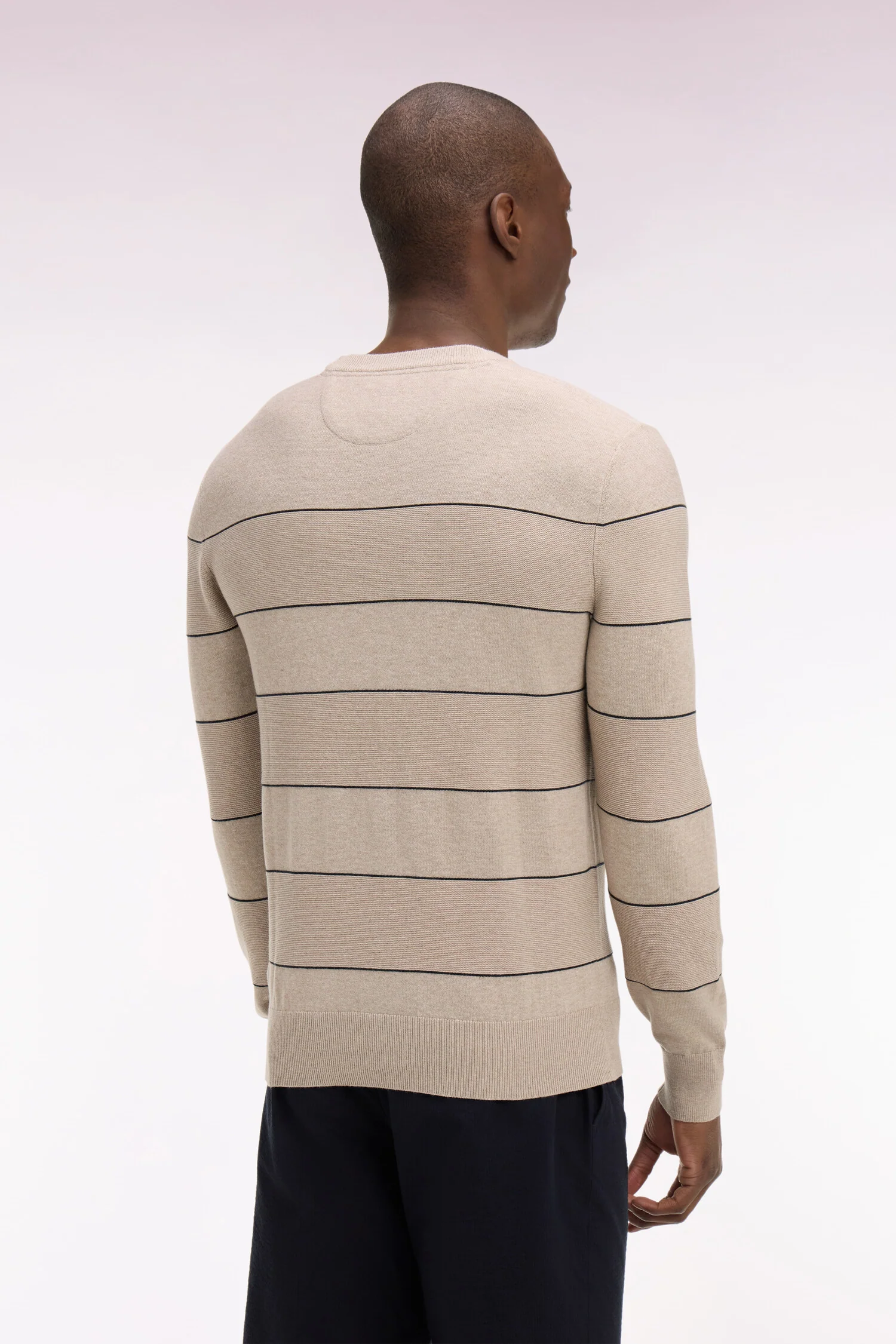 Pull col rond en coton beige rayé - Image 5