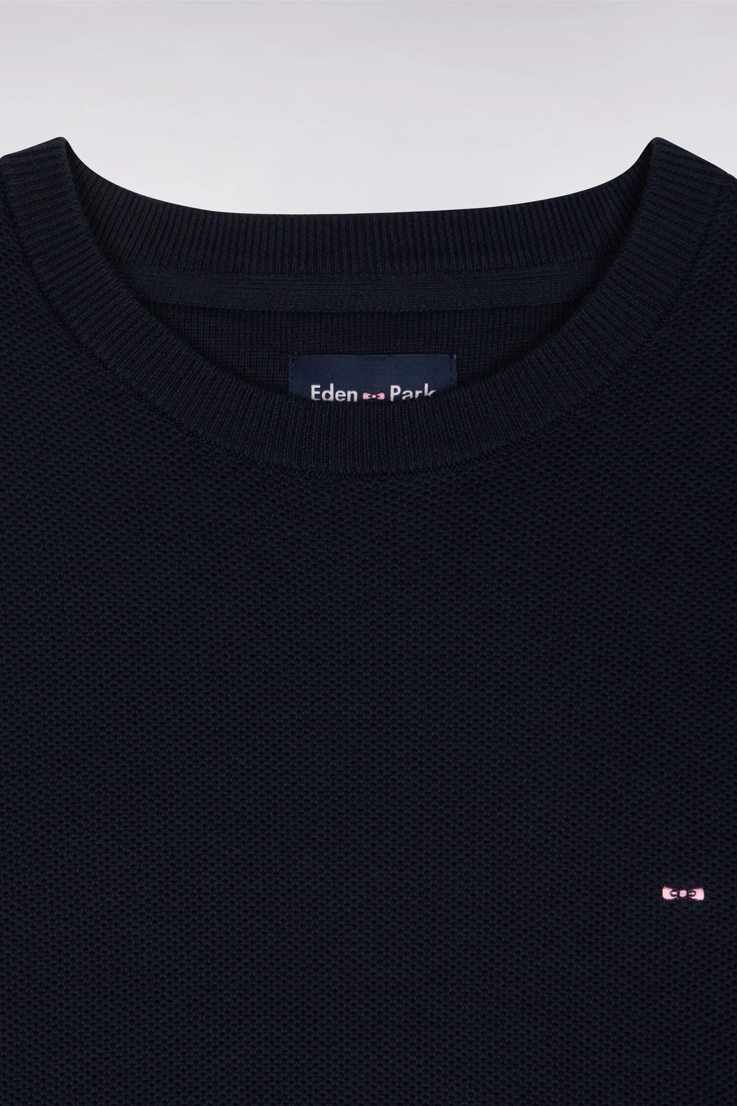 Pull col rond en coton marine - Image 6