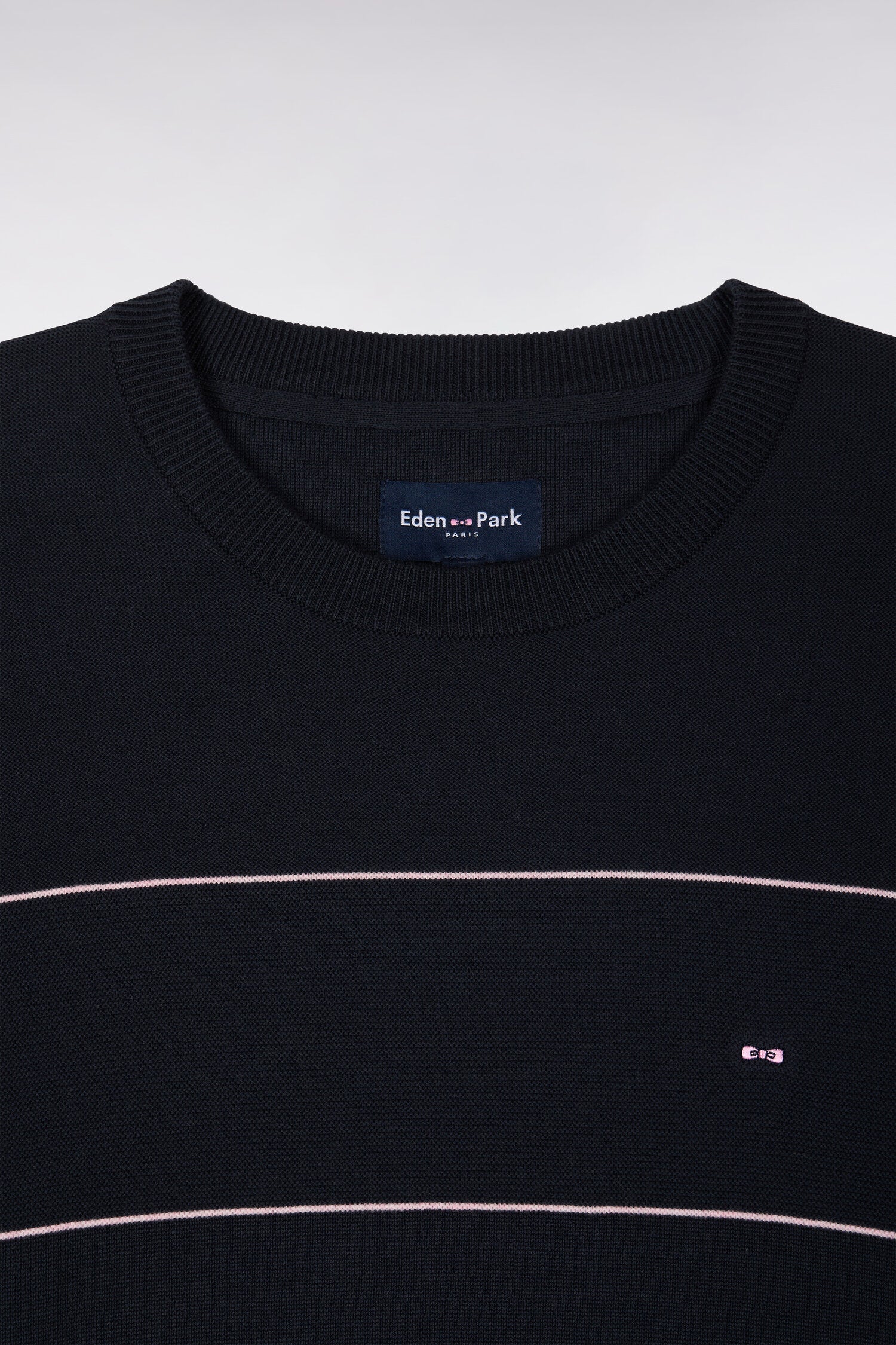 Pull col rond en coton marine rayé - Image 6