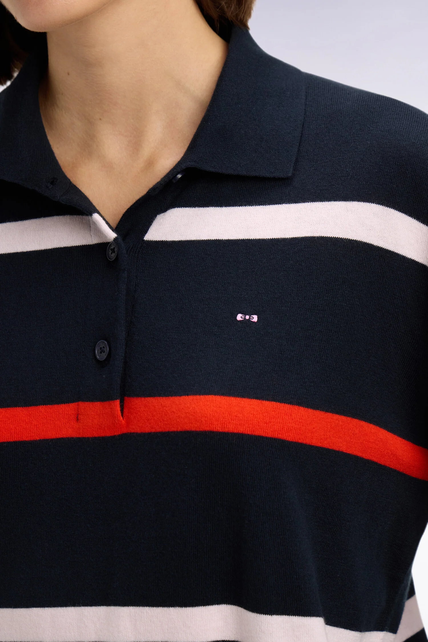 Pull maillot rayé en coton et soie mélangés marine - Image 4