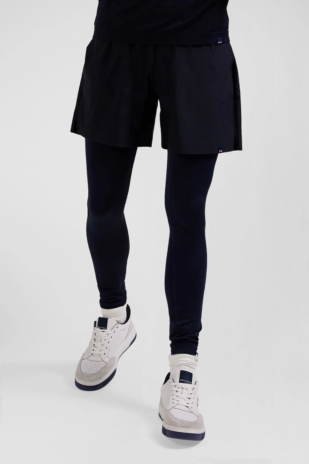 Short de sport bleu marine - Image 4