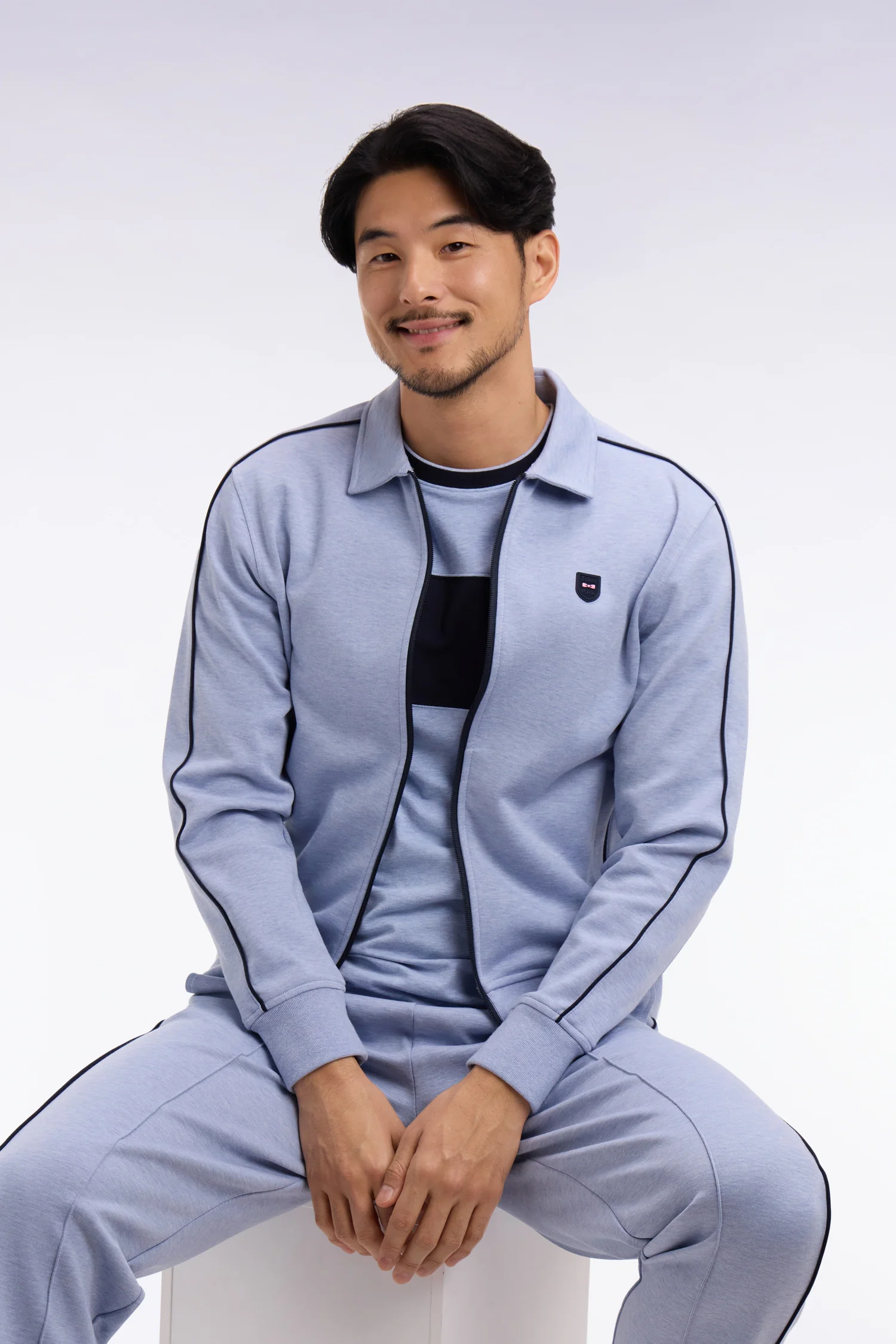Sweatshirt blouson en molleton bleu ciel