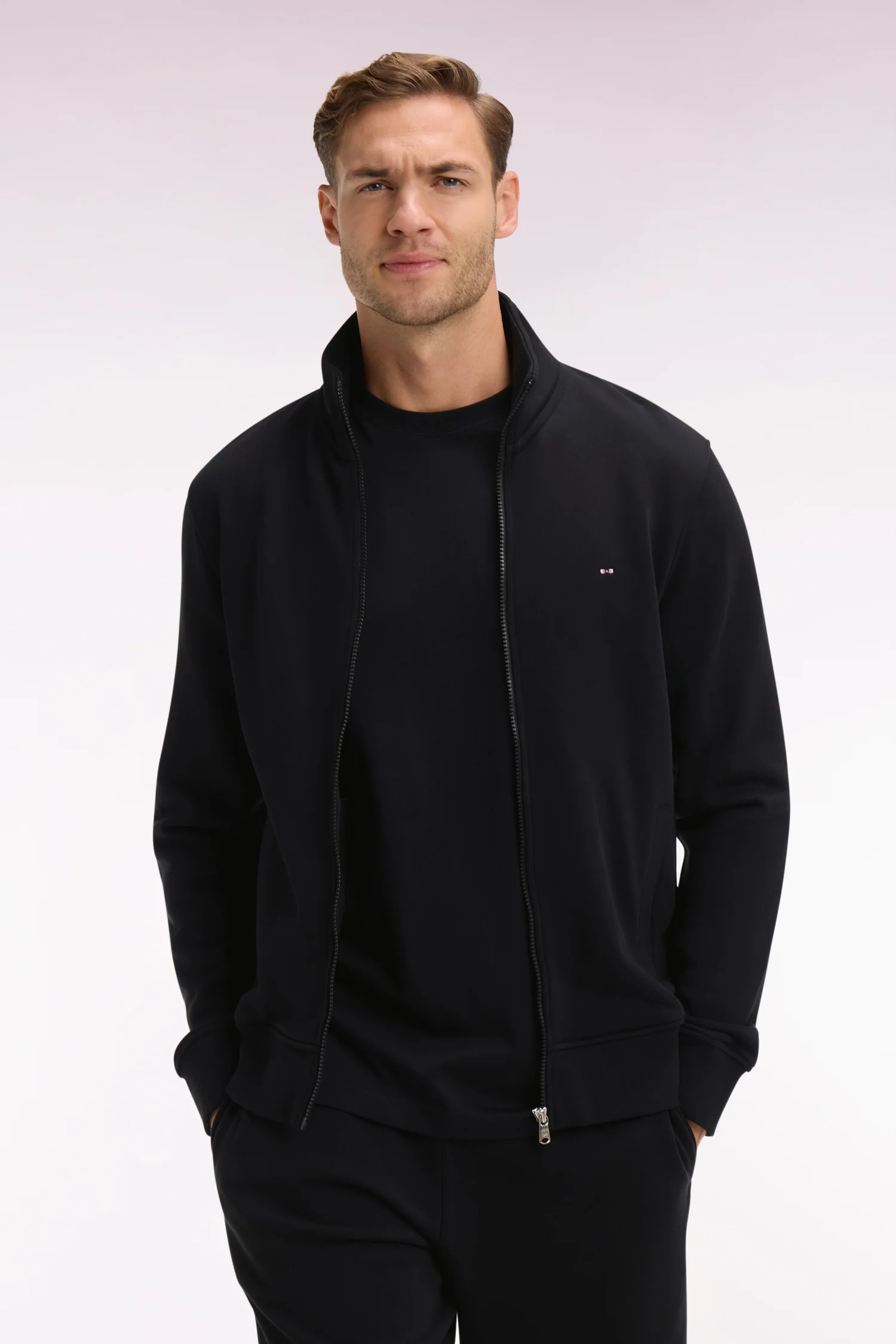 Sweatshirt zippé en molleton coton noir - Image 3
