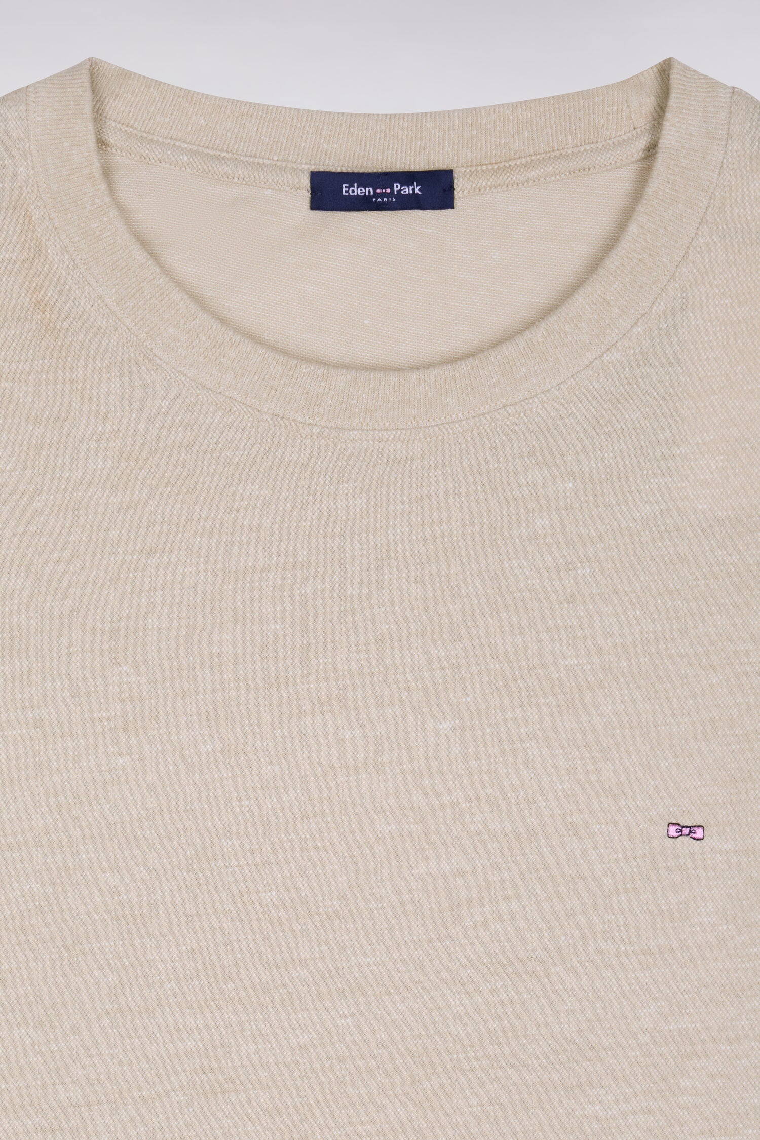 T-shirt Ă manches courtes en coton et lin beige coupe regular - Image 6