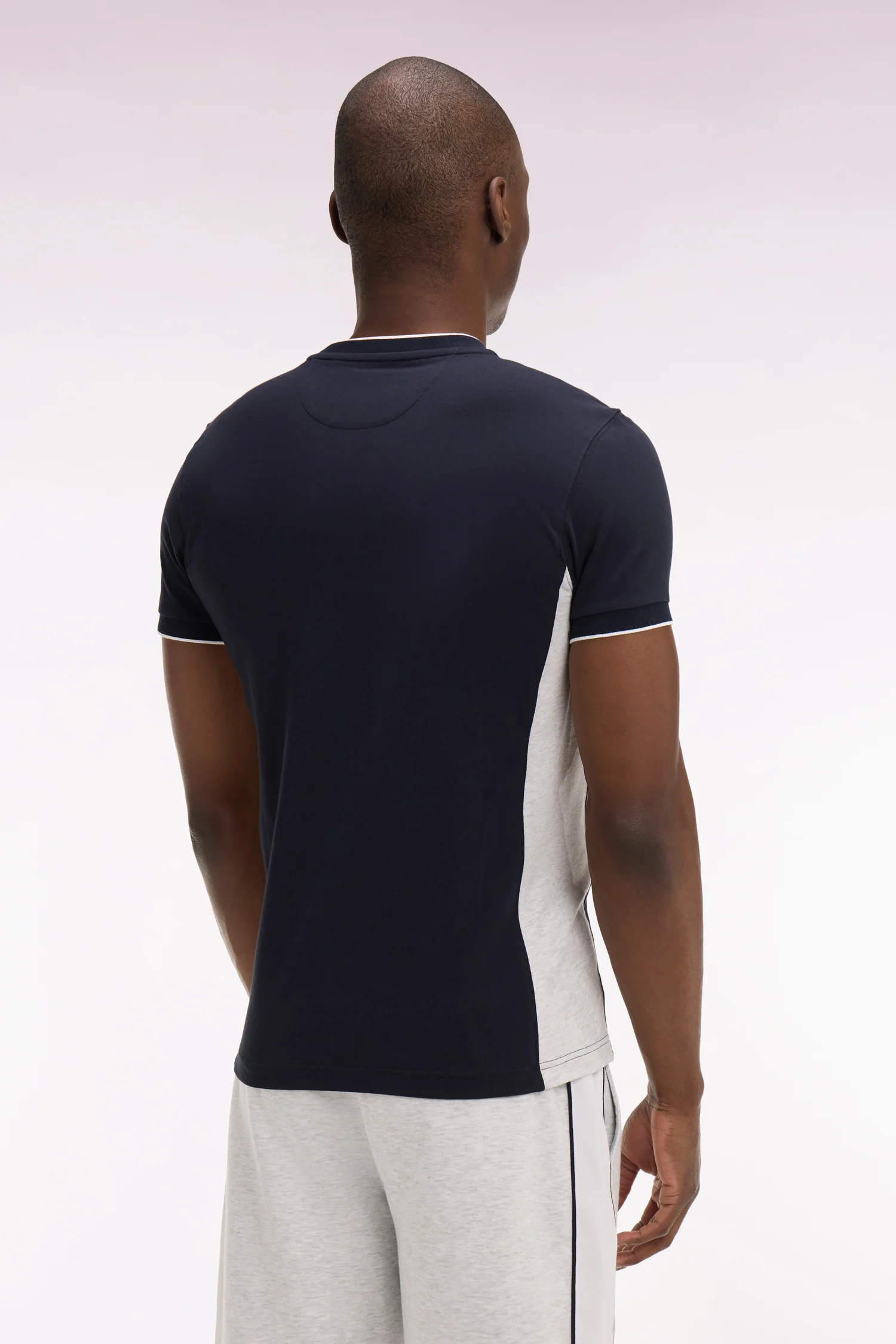 T-shirt à manches courtes en coton stretch noir à découpes coupe slim - Image 5