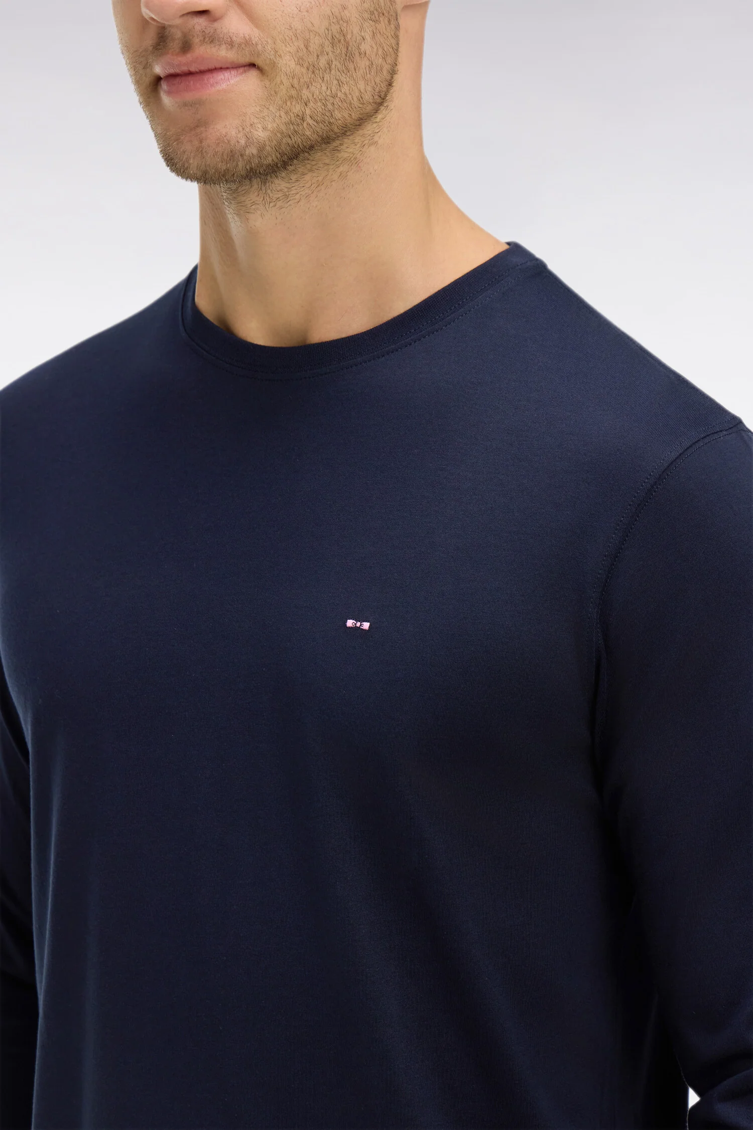 T-shirt bleu marine col rond à manches longues - Image 4