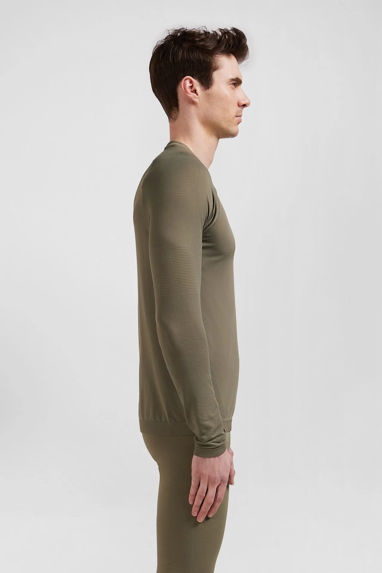 T-shirt de sport manches longues à détails cerclés kaki - Image 3