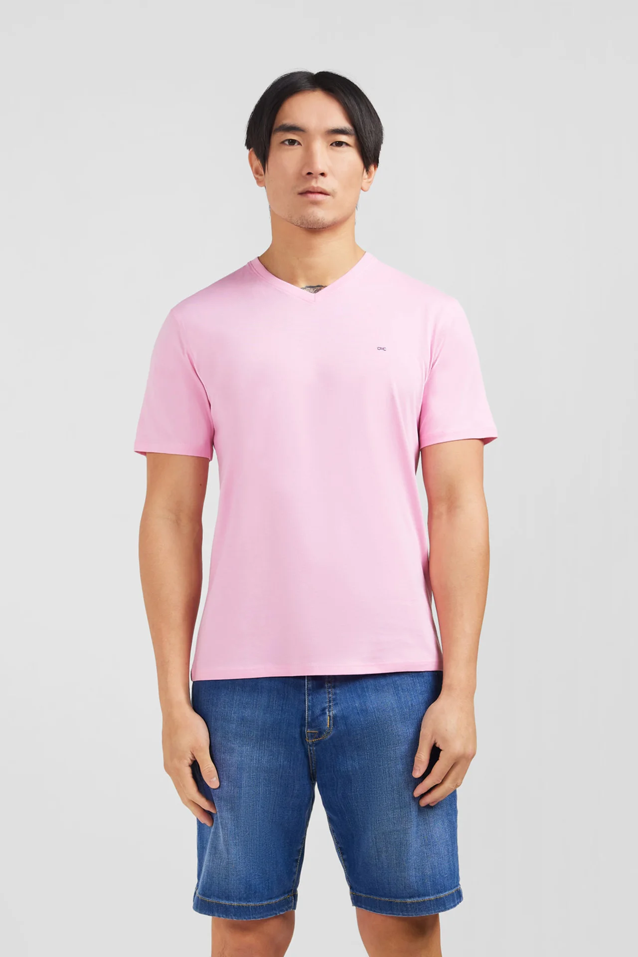 T-shirt rose col V à manches courtes - Image 3