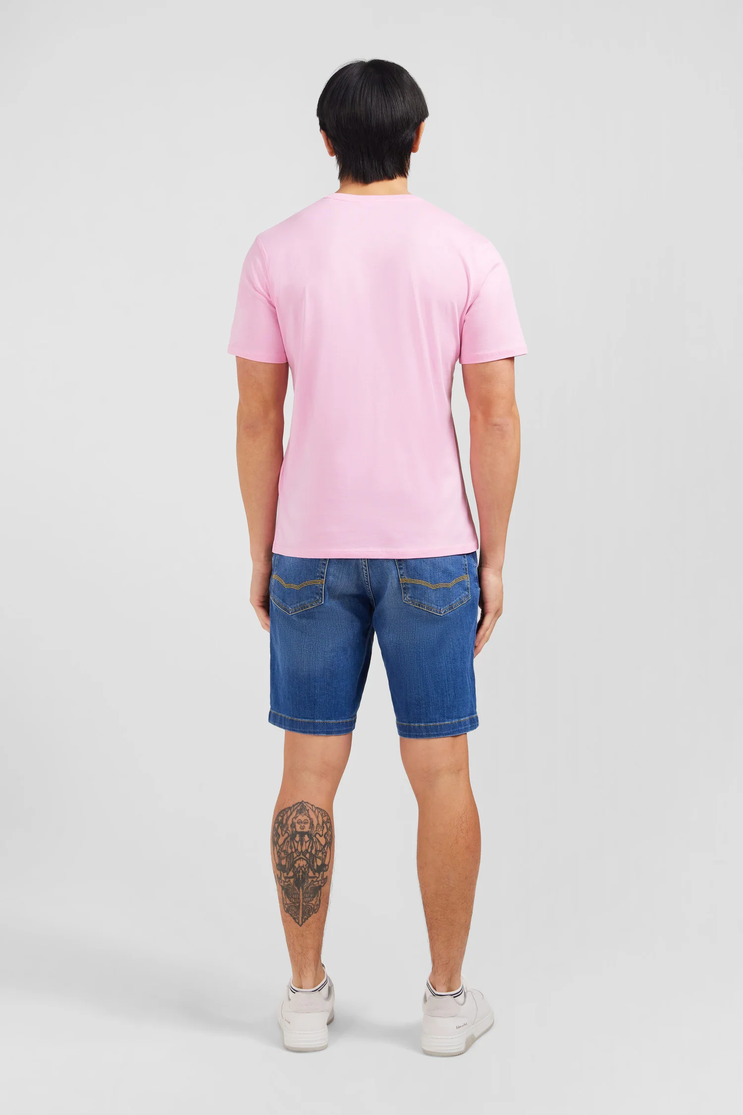T-shirt rose col V à manches courtes - Image 5