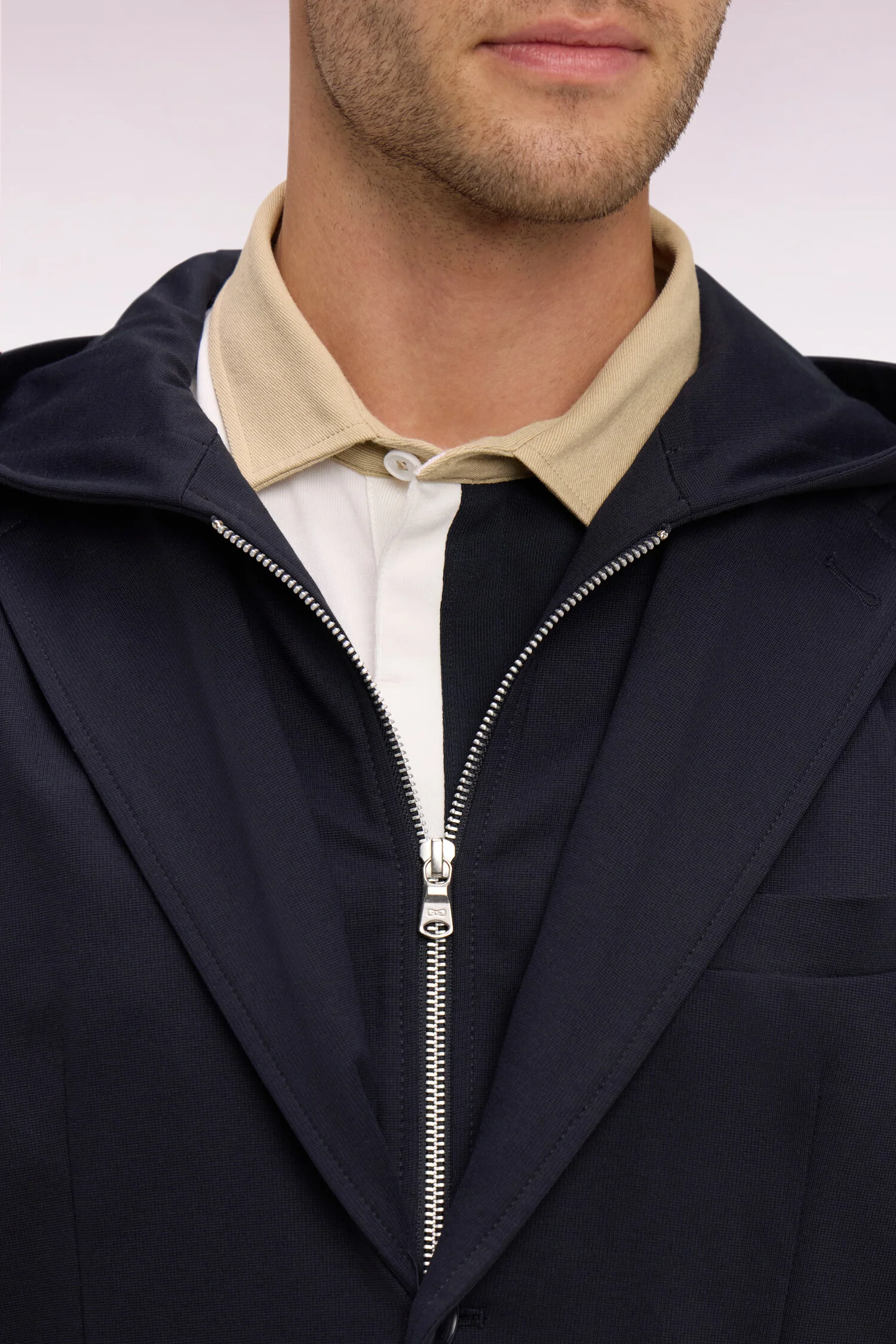 Veste en jersey marine à capuche amovible - Image 4